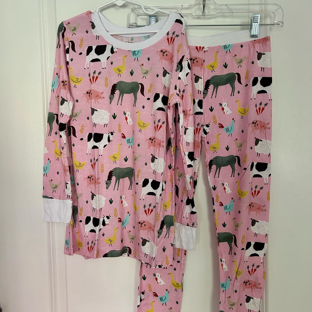 Little Sleepies Pink Farm Long Sleeve PJ Set NWOT 9/10